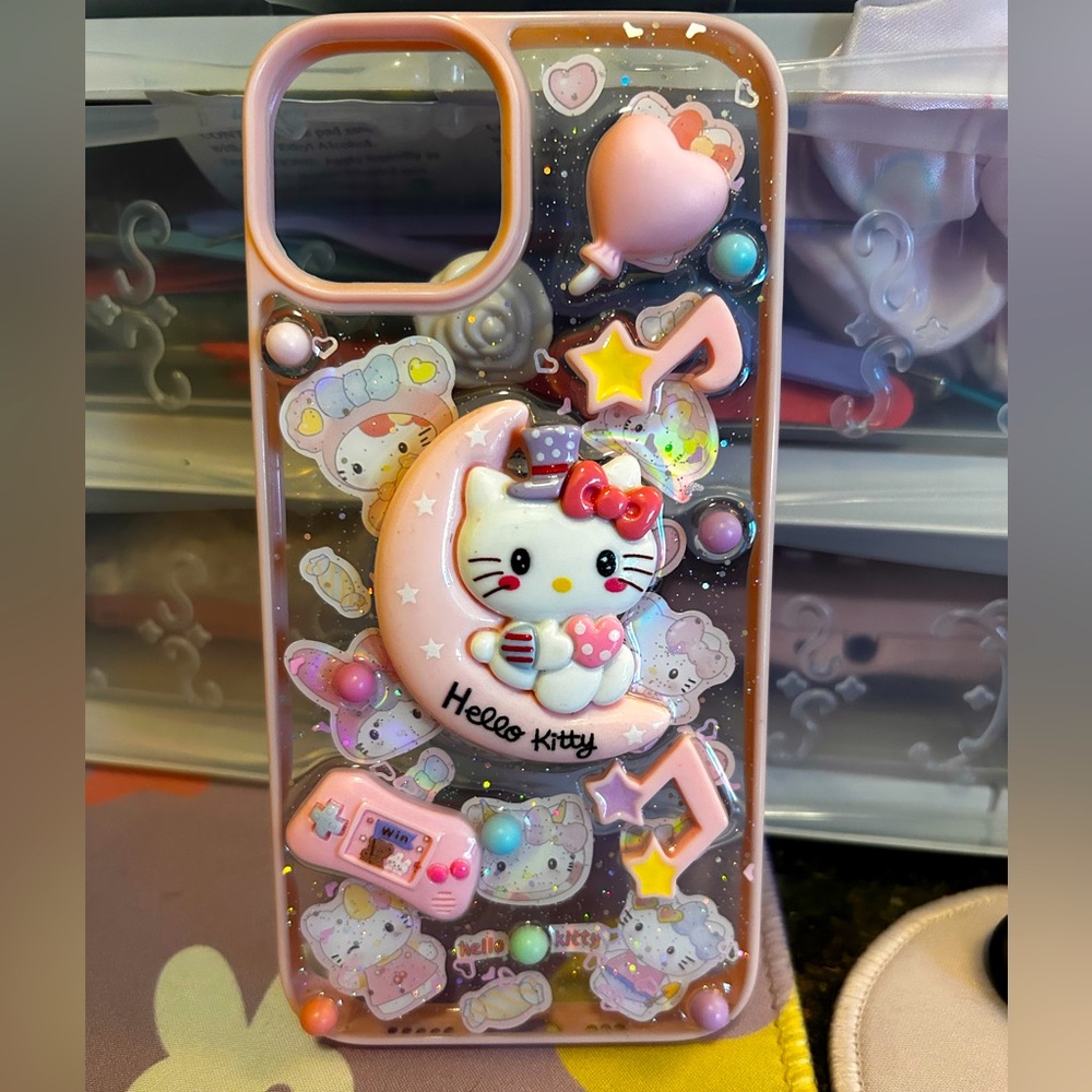 Hello kitty handmade iPhone case